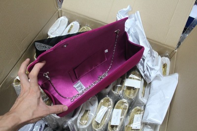 【2014 新款絨布燙鉆包 廣州白云區(qū)晚裝包燙鉆加工 專業(yè)晚裝包廠家】價格,廠家,圖片,晚宴包,廣州市常鴻箱包-